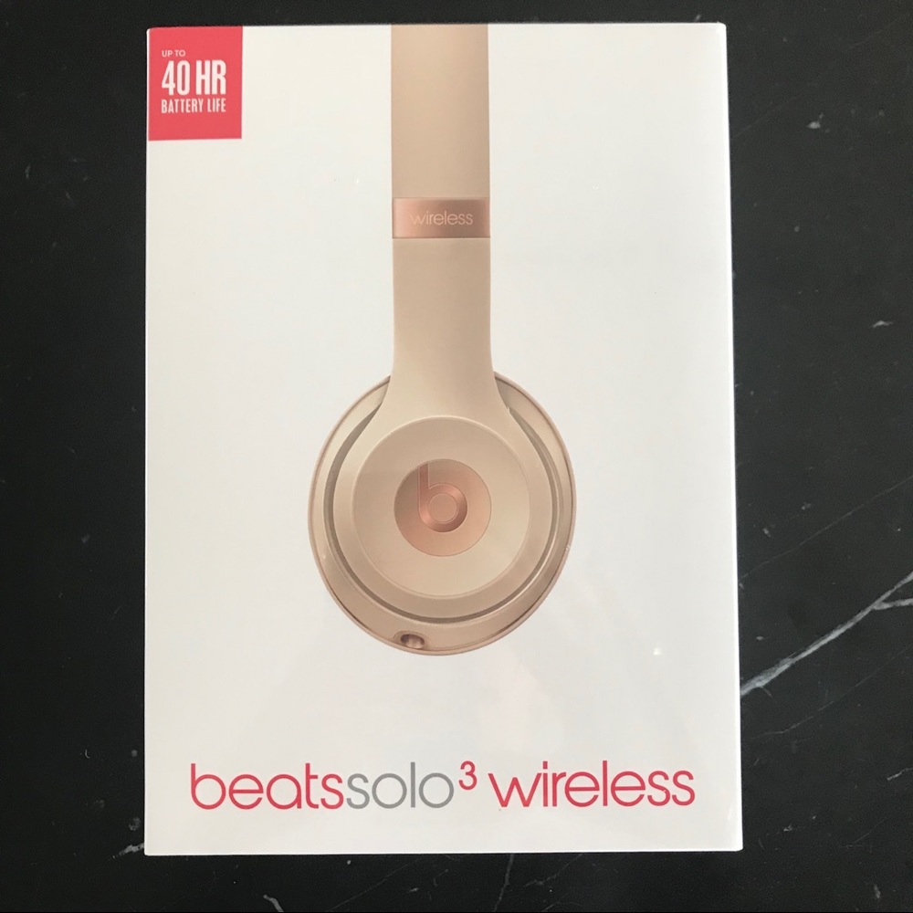 New Beats Solo3 Wireless Headphones Matte Gold